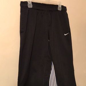 Black nike sweats